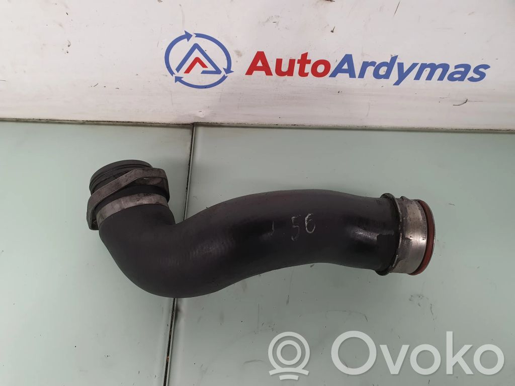 BMW 1 E81 E87 Välijäähdyttimen letku 