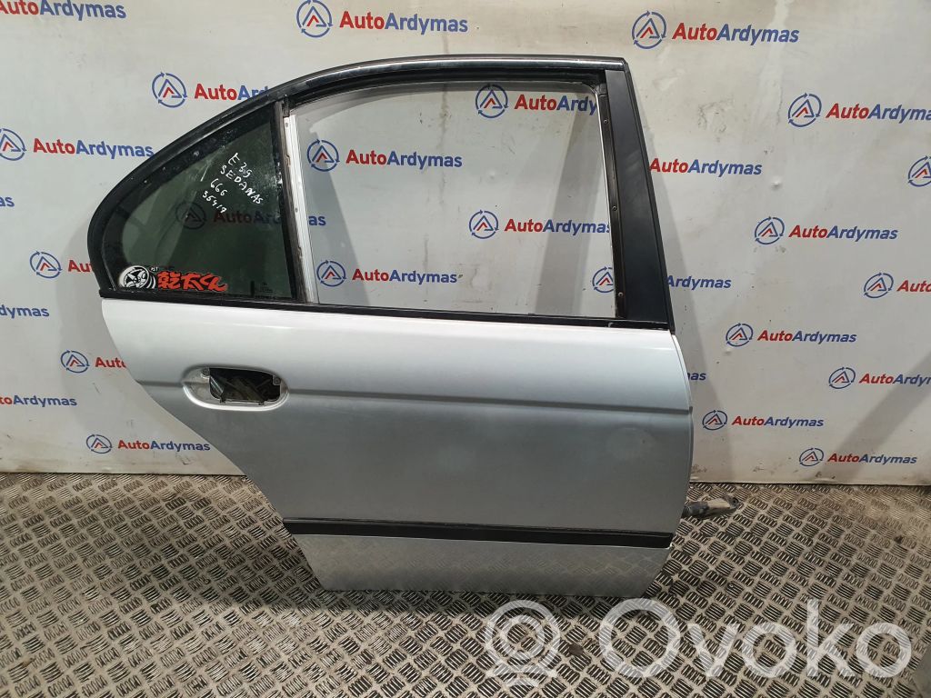 BMW 5 E39 Galinės durys 