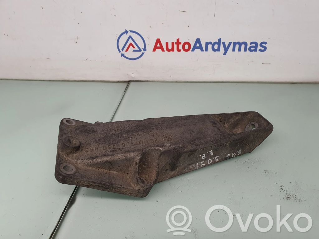BMW 3 E46 Engine mounting bracket 