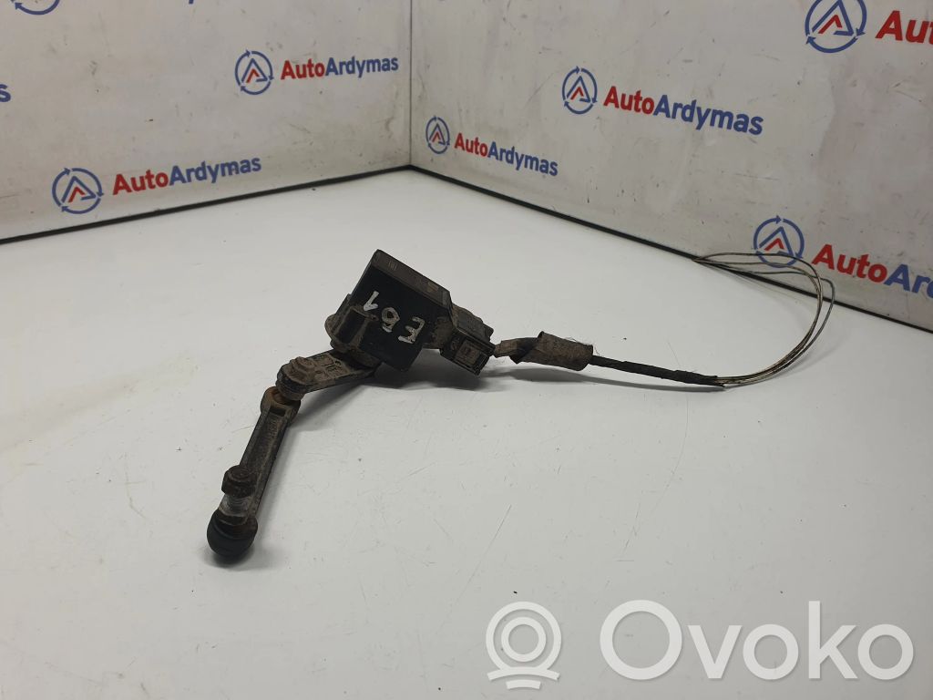 BMW 5 E60 E61 Ajovalon korkeusanturi 