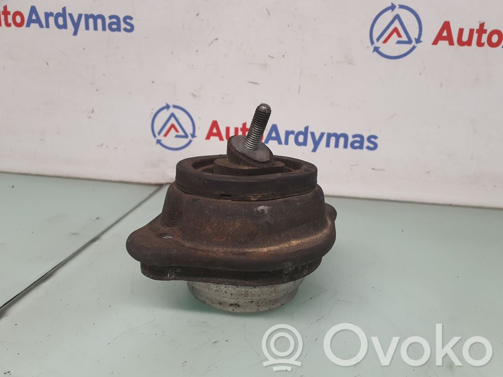 BMW X5 E53 Engine mount bracket 