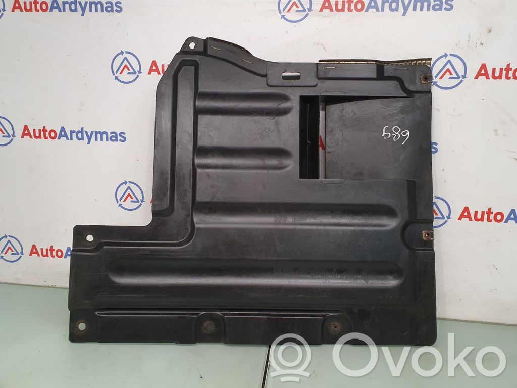 Placa protectora del centro/medio   7167810,51757167810