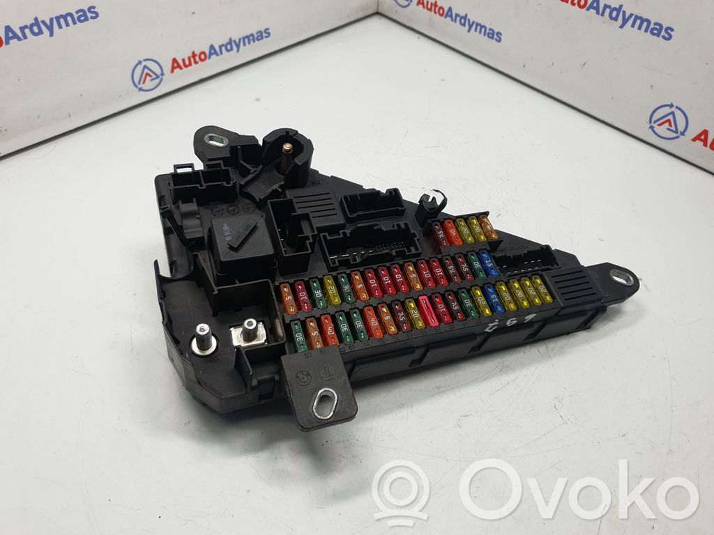 BMW 5 E60 E61 Fuse module 