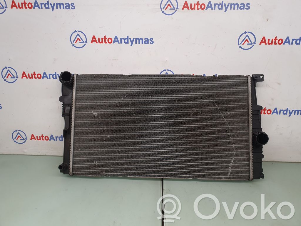 BMW 3 F30 F35 F31 Aušinimo skysčio radiatorius 