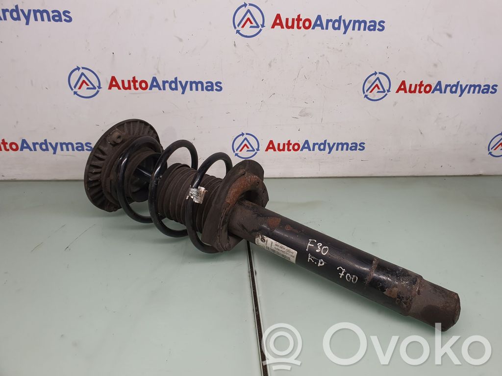 BMW 3 F30 F35 F31 Priekšpusē amortizators 