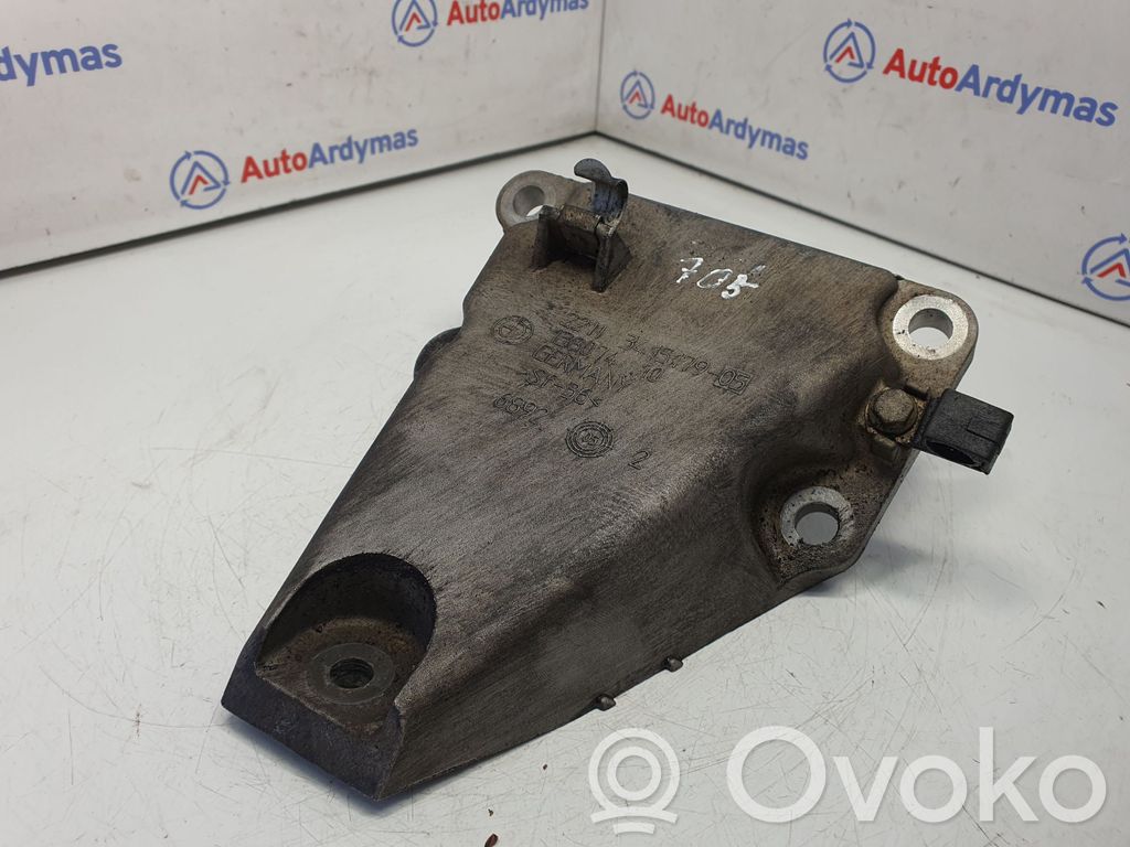BMW X3 E83 Engine mounting bracket 
