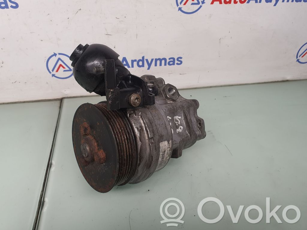 BMW 7 E65 E66 Vairo stiprintuvo siurblys 