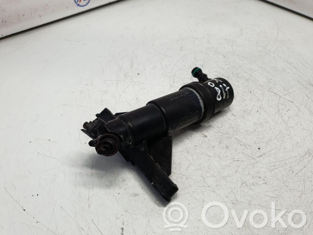 BMW 5 E60 E61 Headlight washer spray nozzle 
