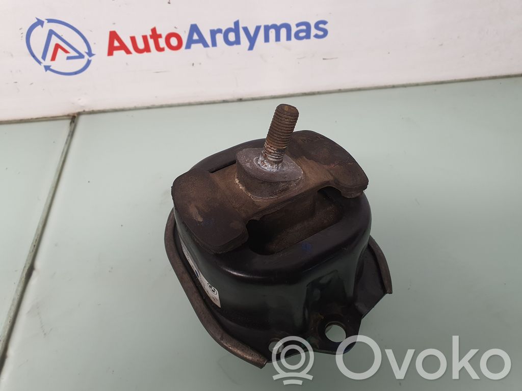 Engine mount bracket   6795416,22116795416