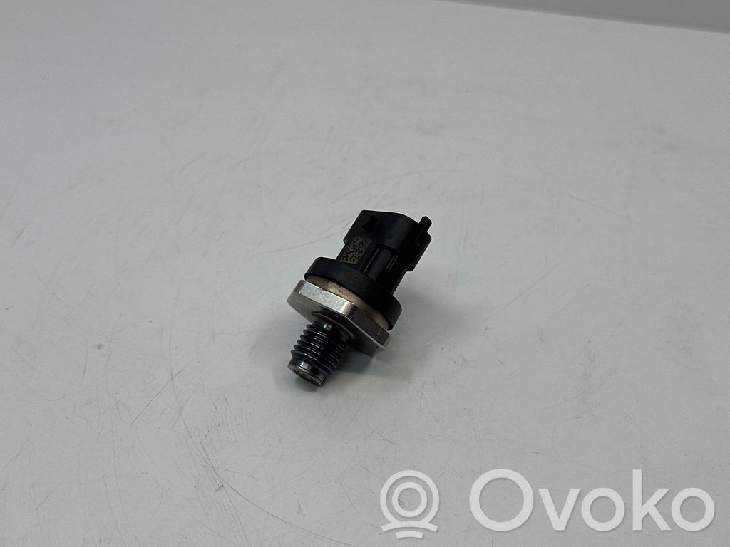 BMW 5 E39 Kraftstoffdrucksensor 