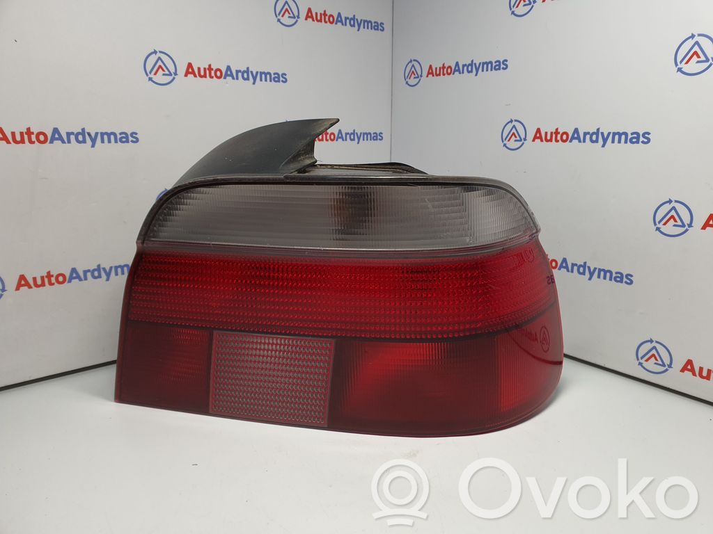 Rear/tail lights   8358032,2496298,63212496298