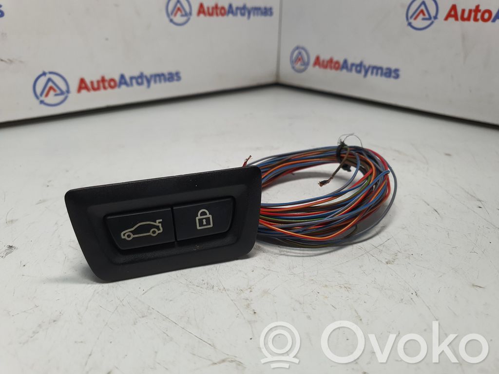 BMW 5 F10 F11 Tailgate/boot open switch button 