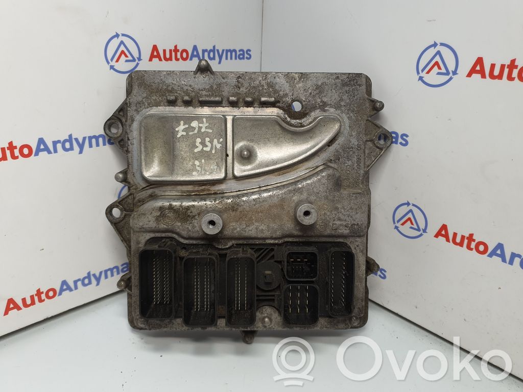 BMW X5 F15 Engine control unit/module 