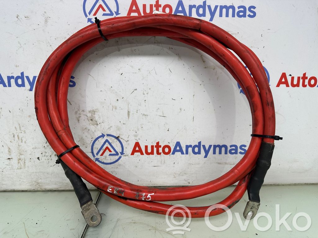 BMW X1 E84 Cable positivo (batería) 