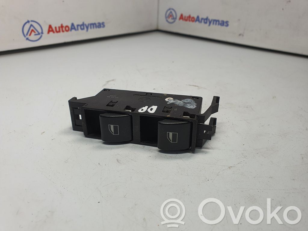 BMW 3 E46 Electric window control switch 