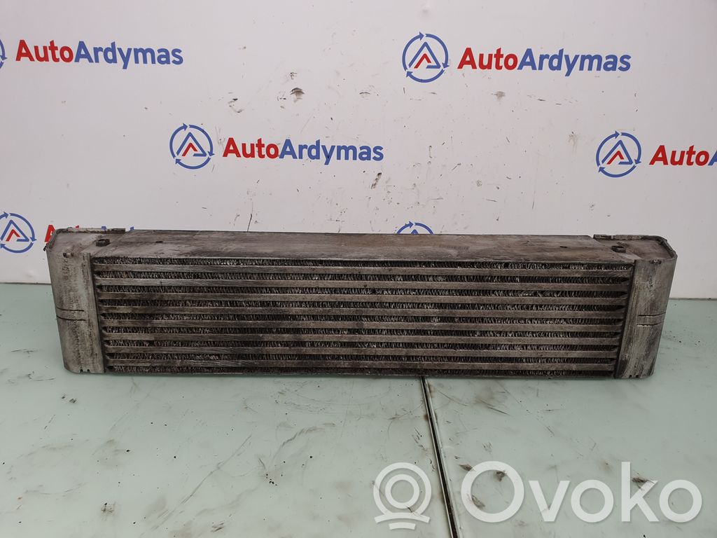 BMW 7 E65 E66 Interkūlerio radiatorius 