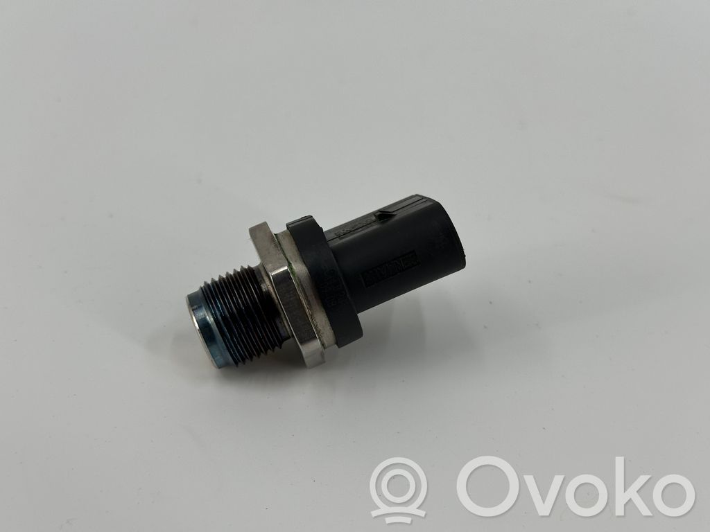BMW 5 E60 E61 Sensor de presión de combustible 