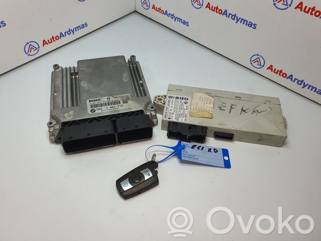 BMW 5 E60 E61 Kit centralina motore ECU e serratura 