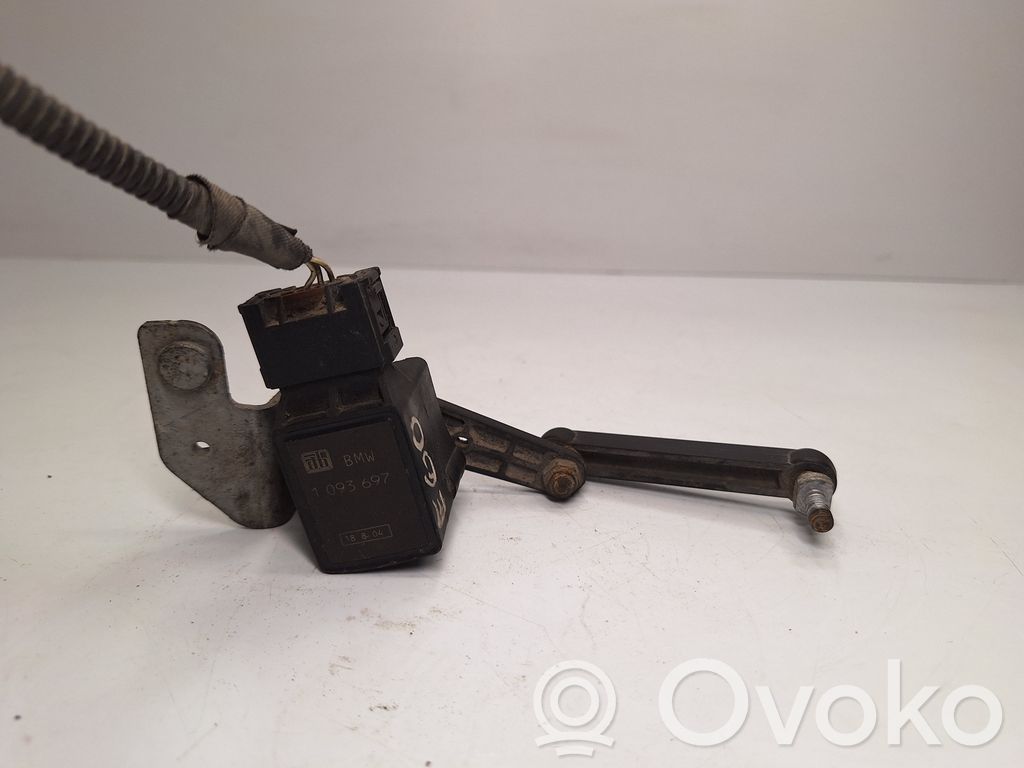 Headlight/headlamp level sensor   1093697,37141093697