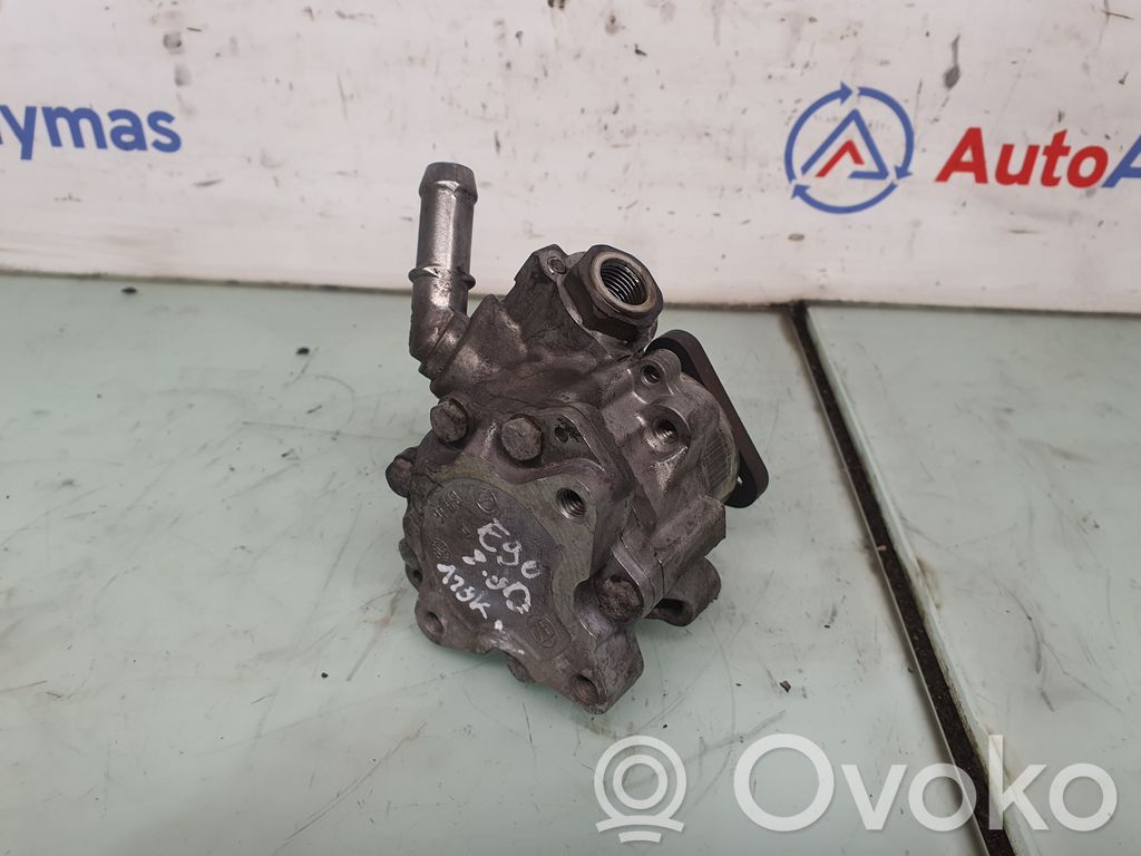 BMW 3 E90 E91 Power steering pump 