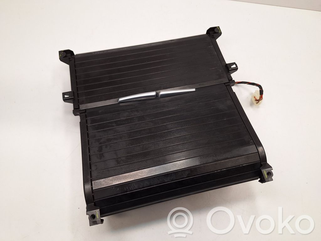 BMW X5 E70 Cup holder front 
