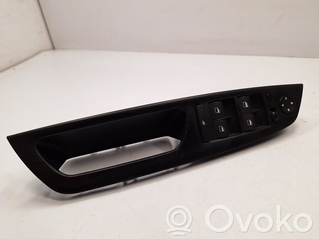 Electric window control switch   9122117,61319122117,61319122121,61319218044