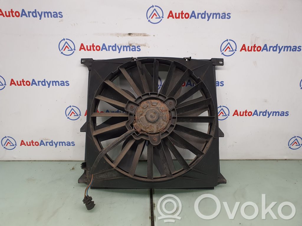 BMW Z3 E36 Elektrinis radiatorių ventiliatorius 