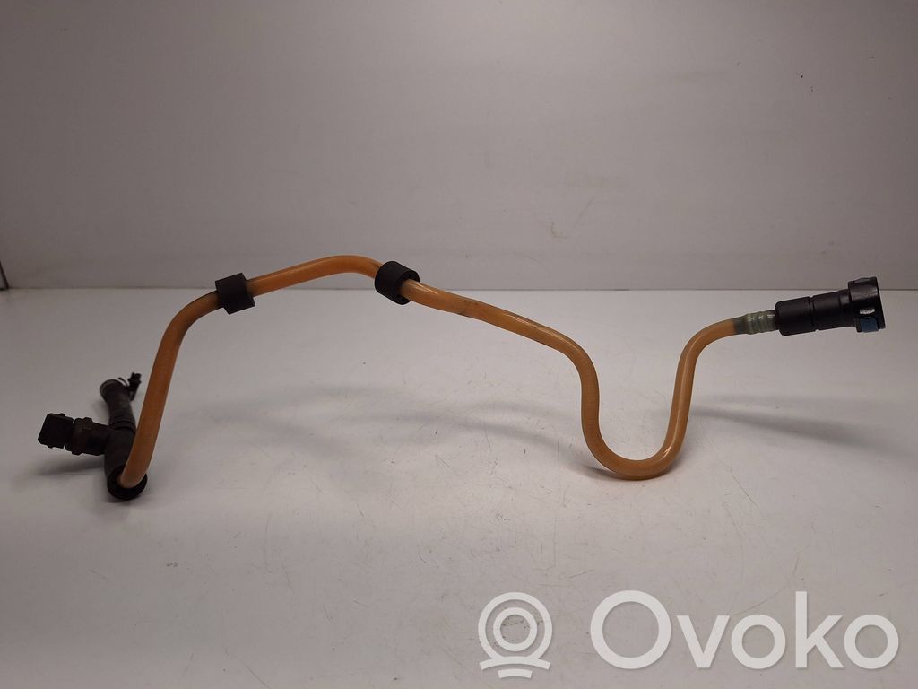 BMW 1 E81 E87 Fuel line/pipe/hose 