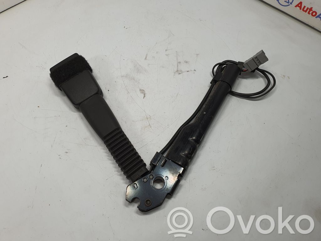 BMW 5 E60 E61 Priekšējās jostas sprādze 