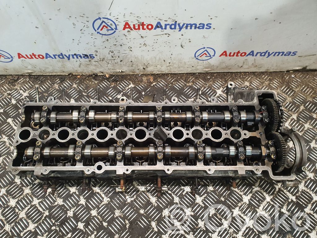 BMW 5 E60 E61 Engine head 