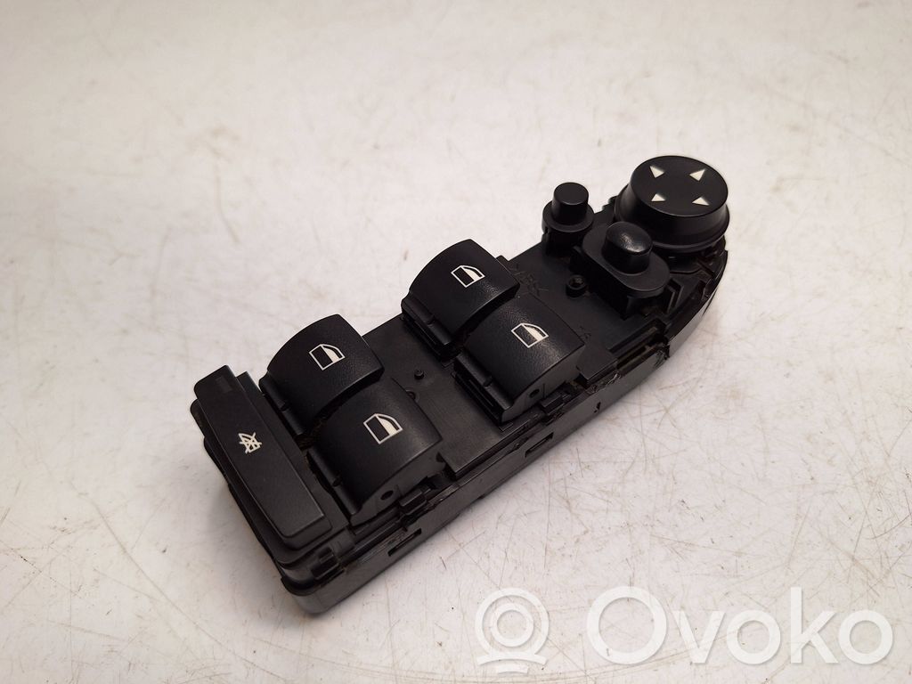 Electric window control switch   9122111,61319122111