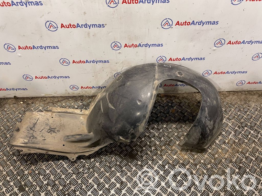 BMW 3 E46 Apakšspārns 