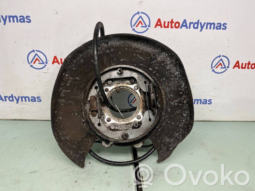 BMW 5 E60 E61 Rear wheel hub spindle/knuckle 