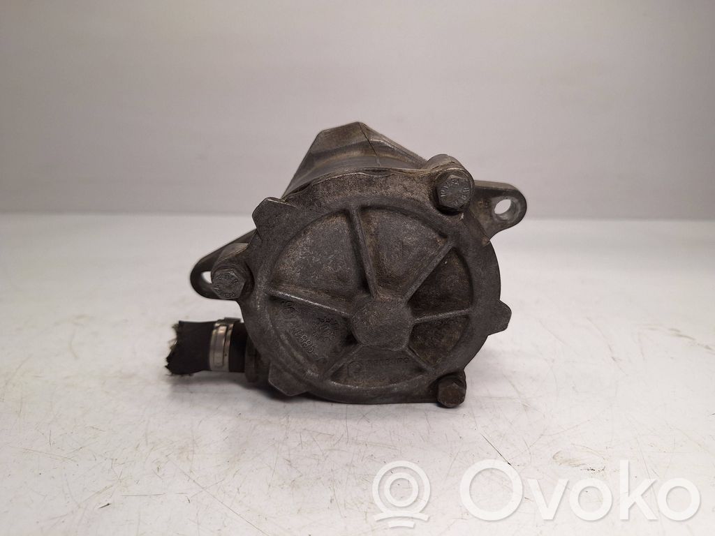 Vacuum pump   2249939,11662249939,11662246126
