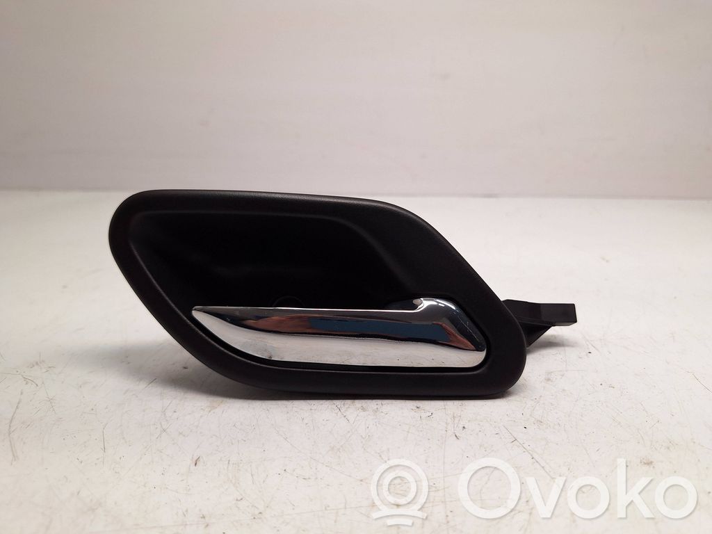 Front door interior handle   8226050,51218226050