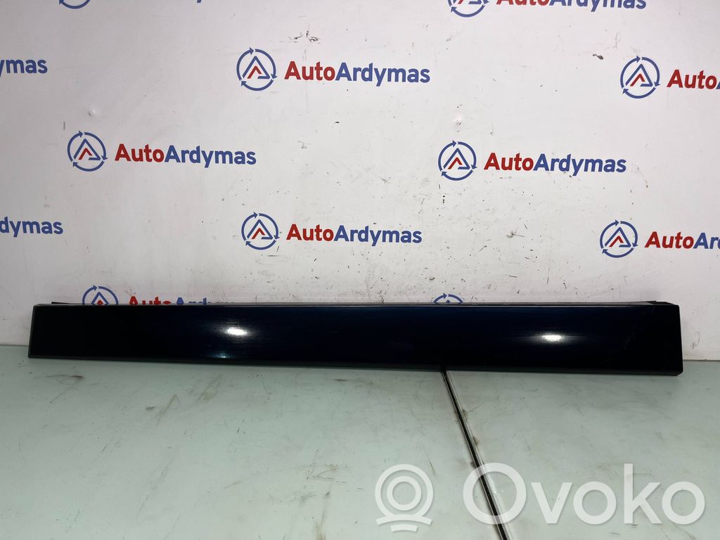 BMW X3 F25 Listwa drzwi przednich 