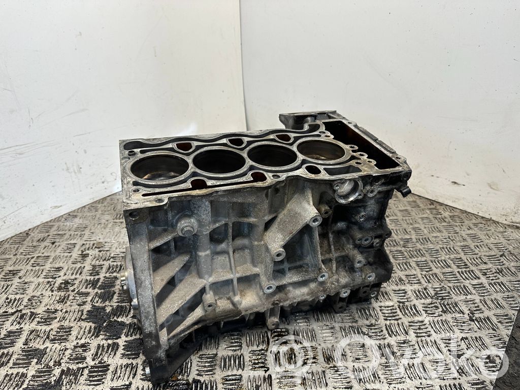 BMW 1 E81 E87 Bloc moteur 
