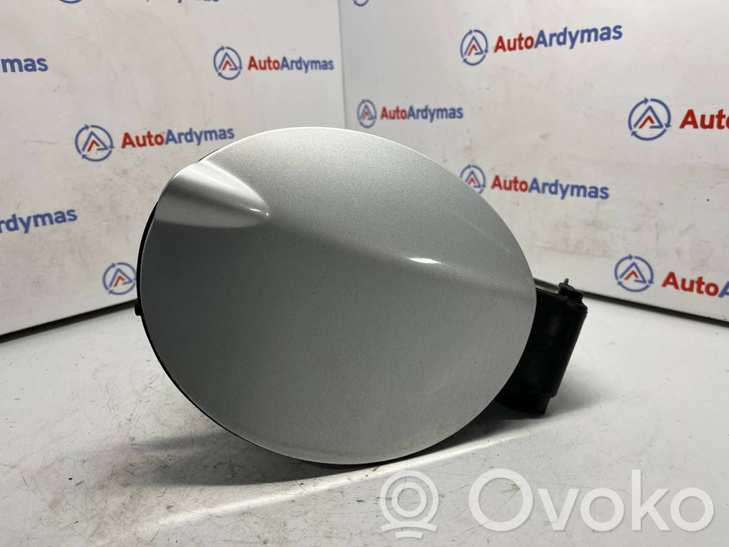 BMW 1 E81 E87 Fuel tank cap lock 