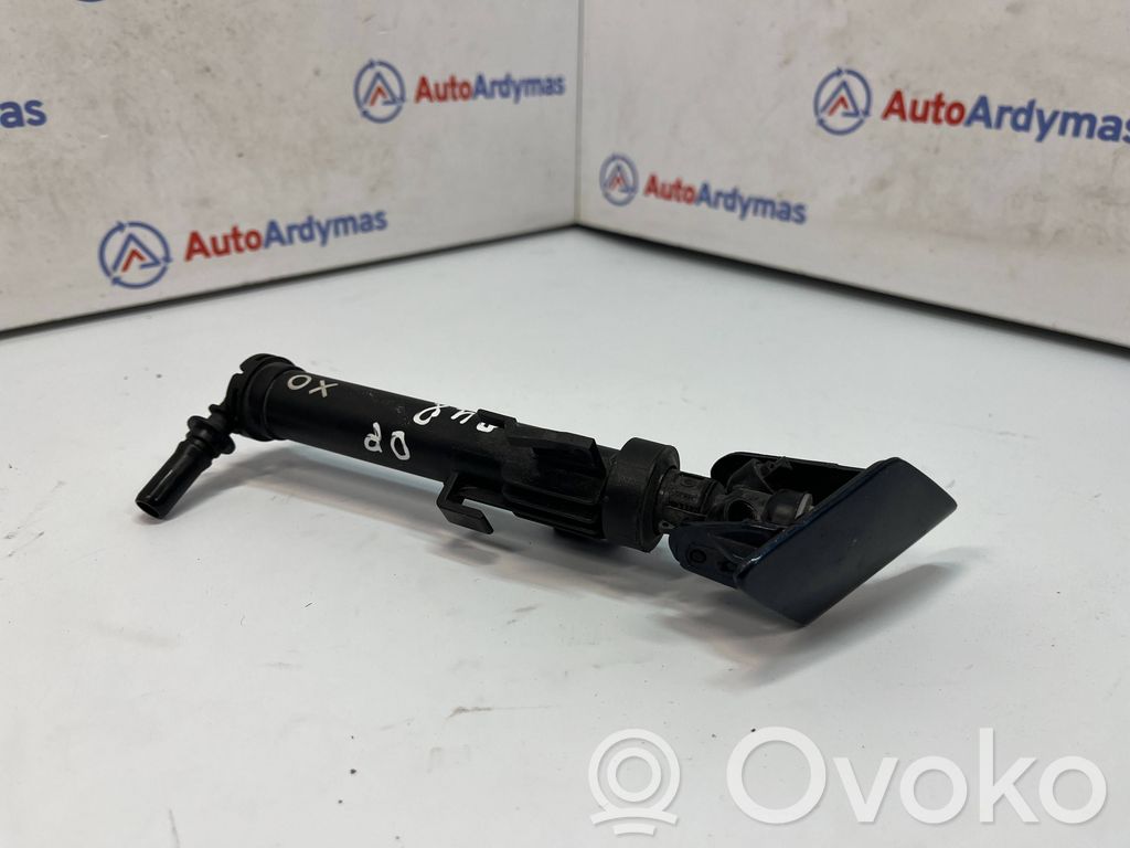 BMW 3 F30 F35 F31 Dysza spryskiwacza lampy przedniej 