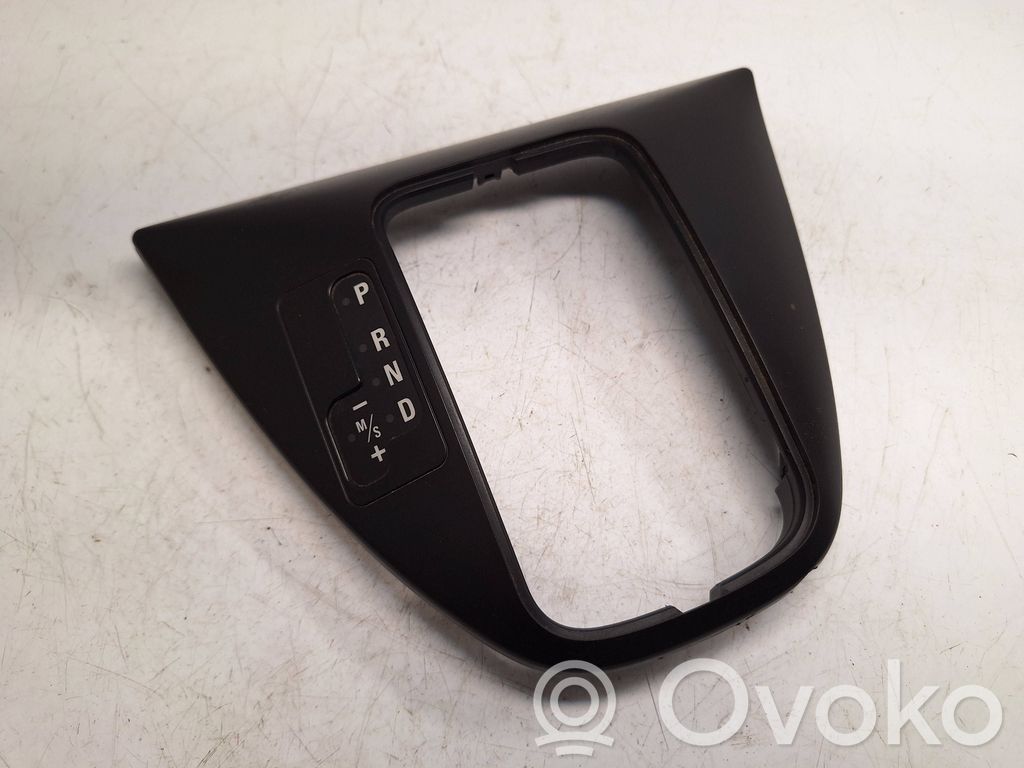 BMW X5 E53 Gear shifter surround trim plastic 