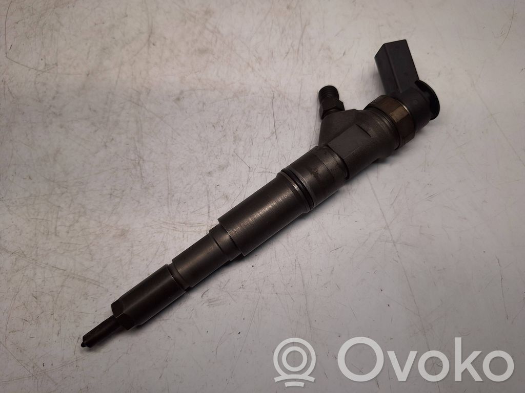 BMW 5 E60 E61 Fuel injector 
