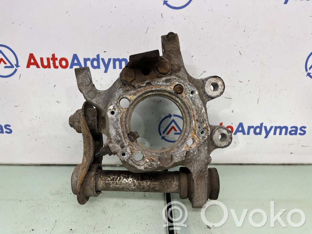 BMW 5 E60 E61 Rear wheel hub spindle/knuckle 