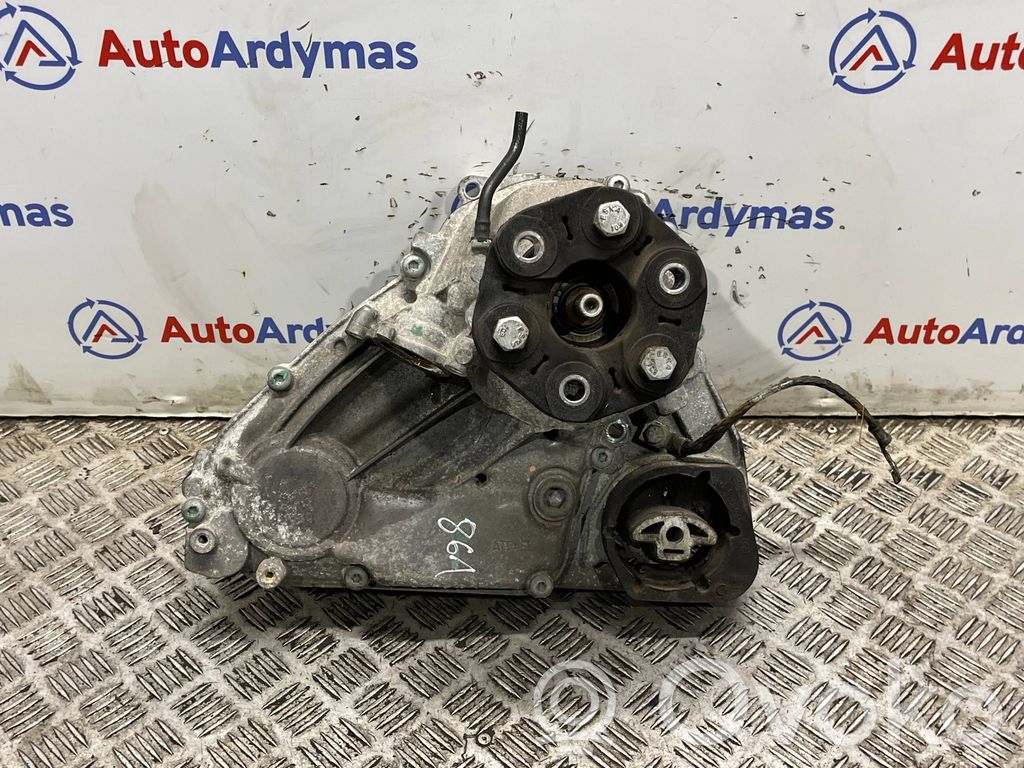 BMW X3 F25 Skrzynia rozdzielcza / Reduktor 