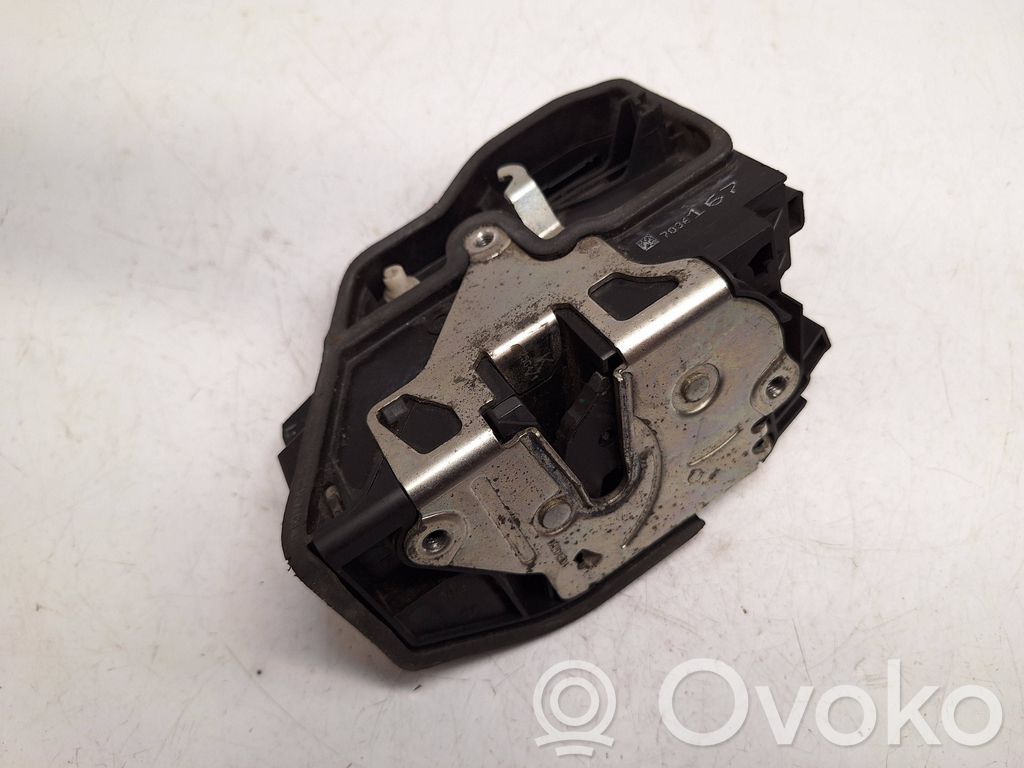 BMW 5 F10 F11 Etuoven lukko 