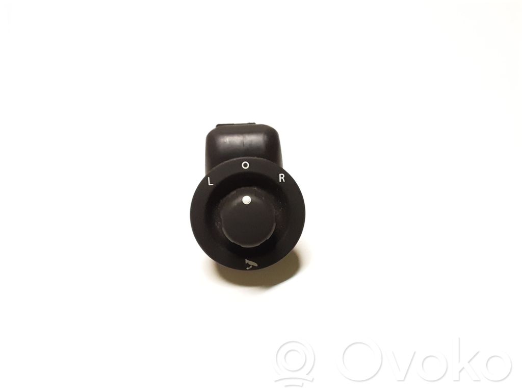 Dodge Caliber Wing mirror switch 