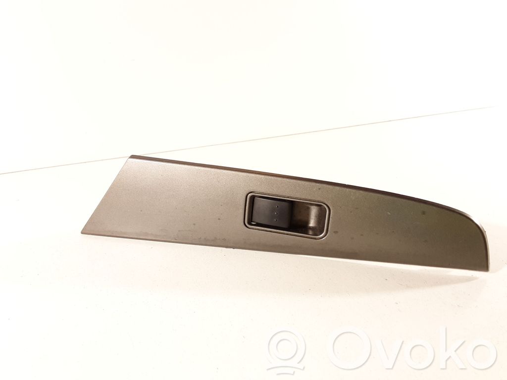 Mazda 3 I Electric window control switch 