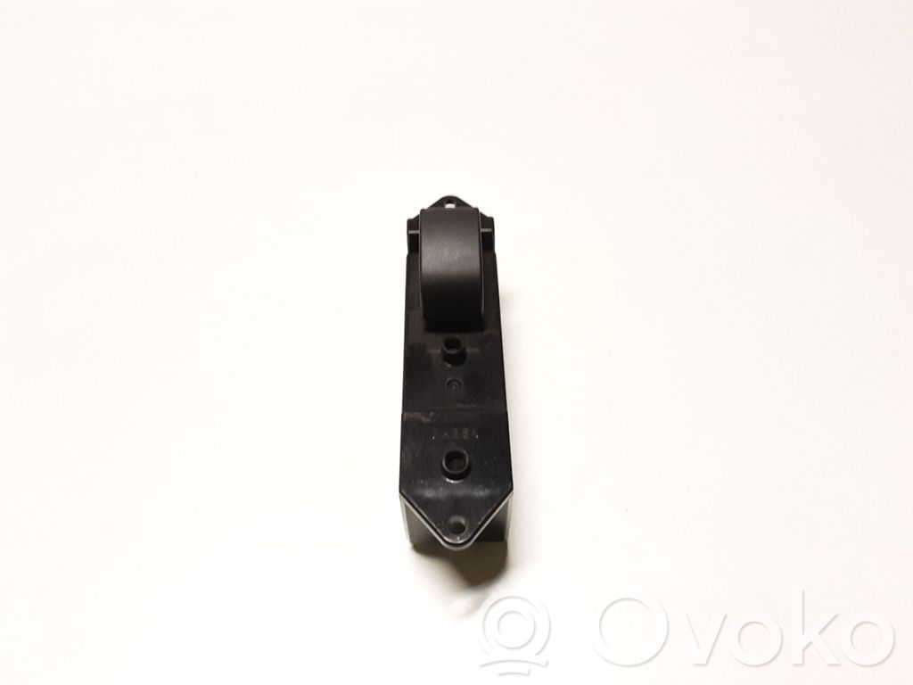 Mitsubishi Outlander Electric window control switch 