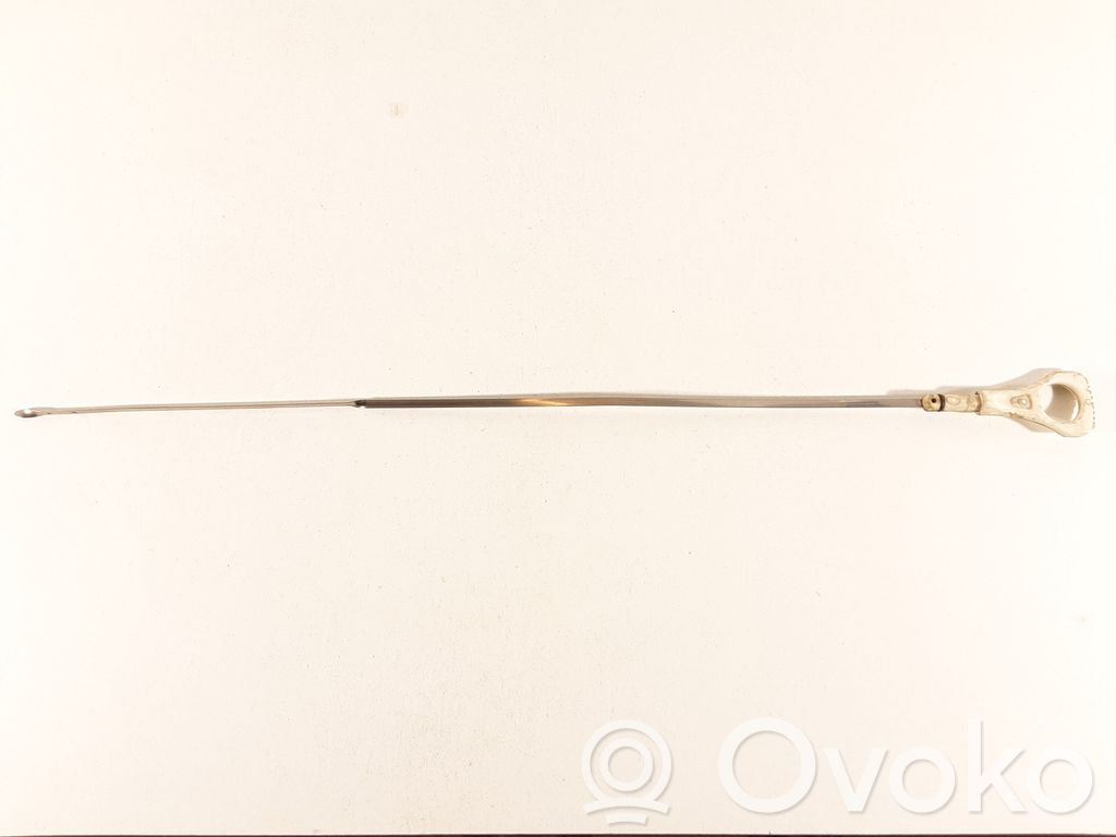 Mitsubishi Outlander Oil level dip stick 