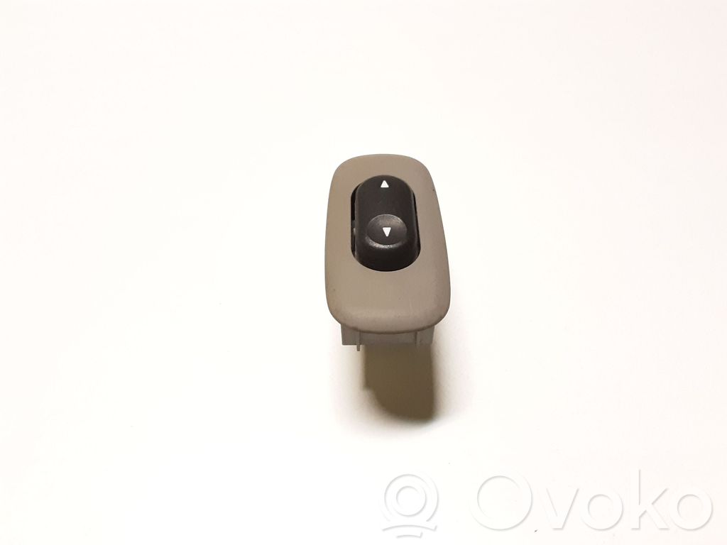 Mazda Tribute Electric window control switch 
