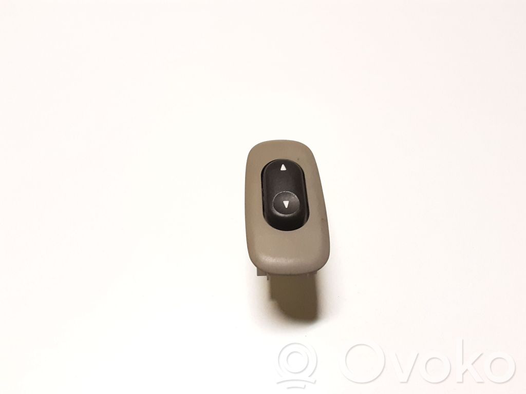 Mazda Tribute Electric window control switch 